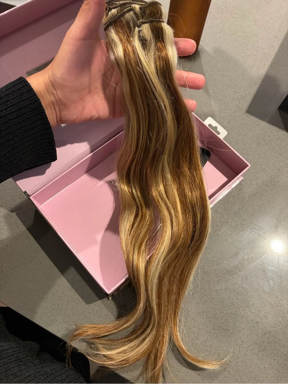 chic Remy Perfect Blend Halo Clip-Ins - Blonde